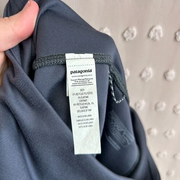 Patagonia Women’s Pack Out Hike Tights Sz XS Navy Black - Picture 5 of 6